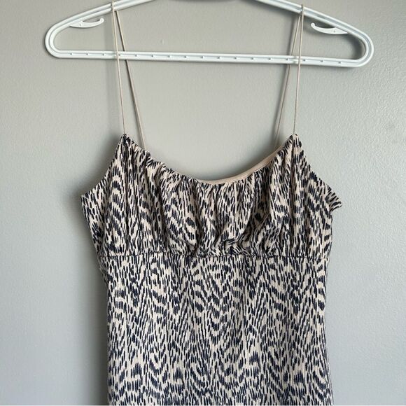 Urban Outfitters Bodycon Mini dress - Picture 2 of 8